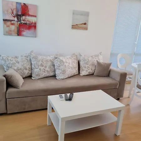 кабакум морски бриз на крачки от плажа Lägenhet