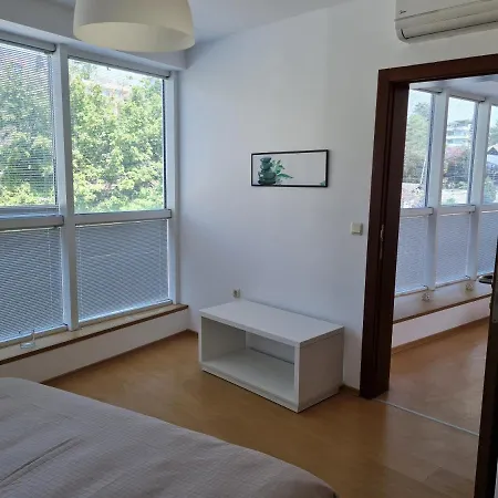 кабакум морски бриз на крачки от плажа Apartment Varna